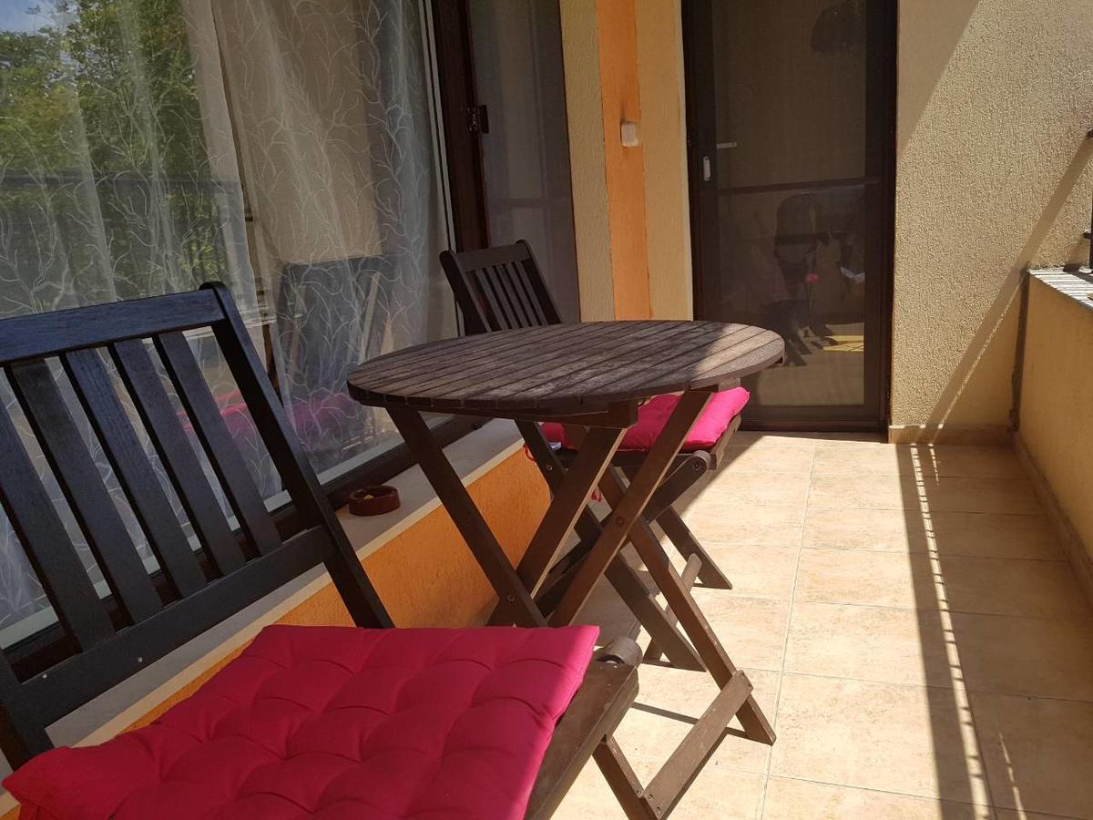 Privates, Schoenes Und Grosses Appartement In Goldstrand Exterior foto